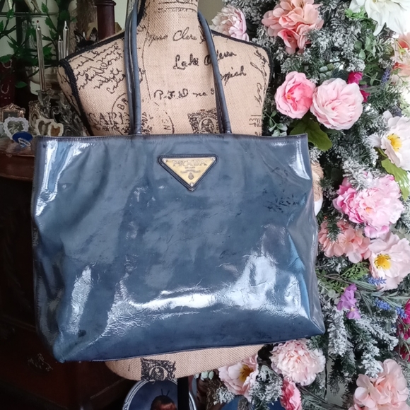 Prada Handbags - SALE!-Vintage Prada Spazzaloto Tote💙 (925 SS Tagged)